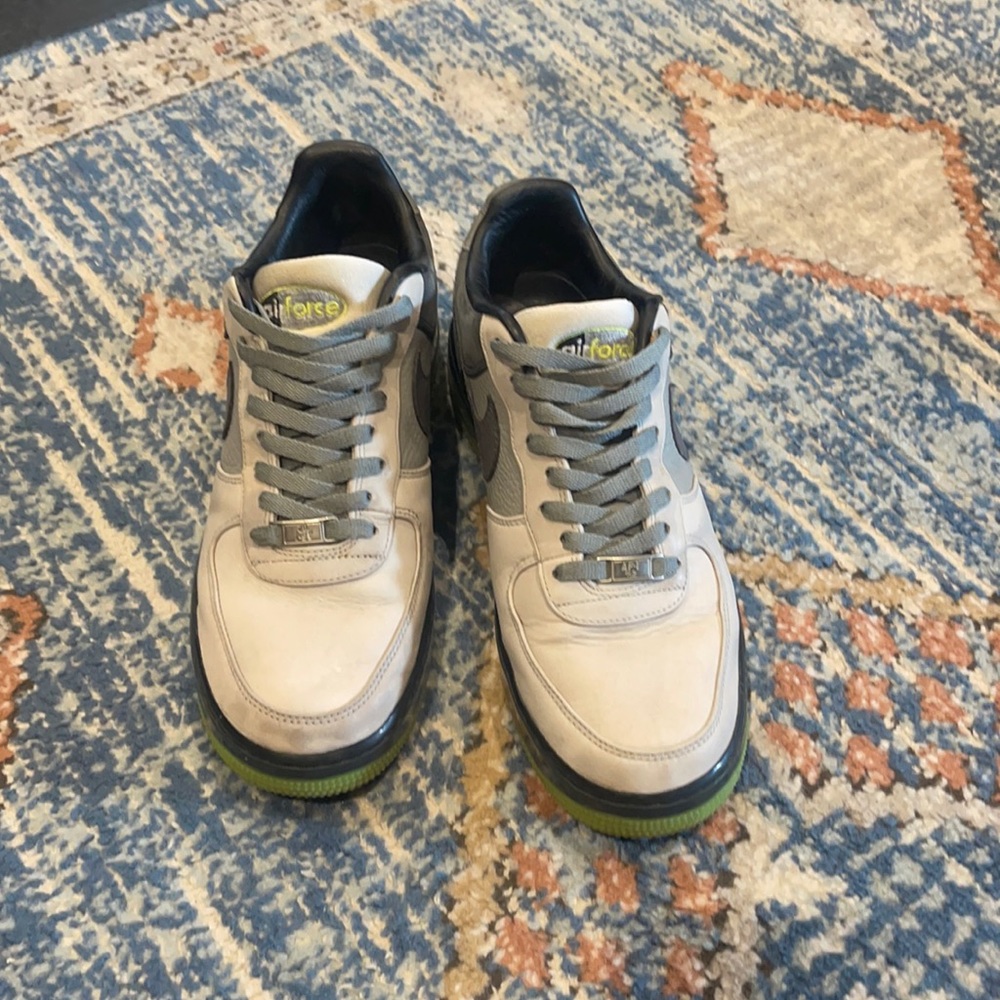 Nike Air Force